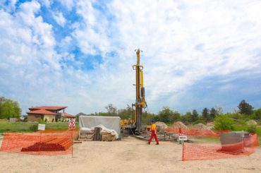 Hydrothermal borehole